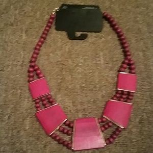 Wood pink necklace